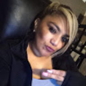 Meet your Posher, Gloria